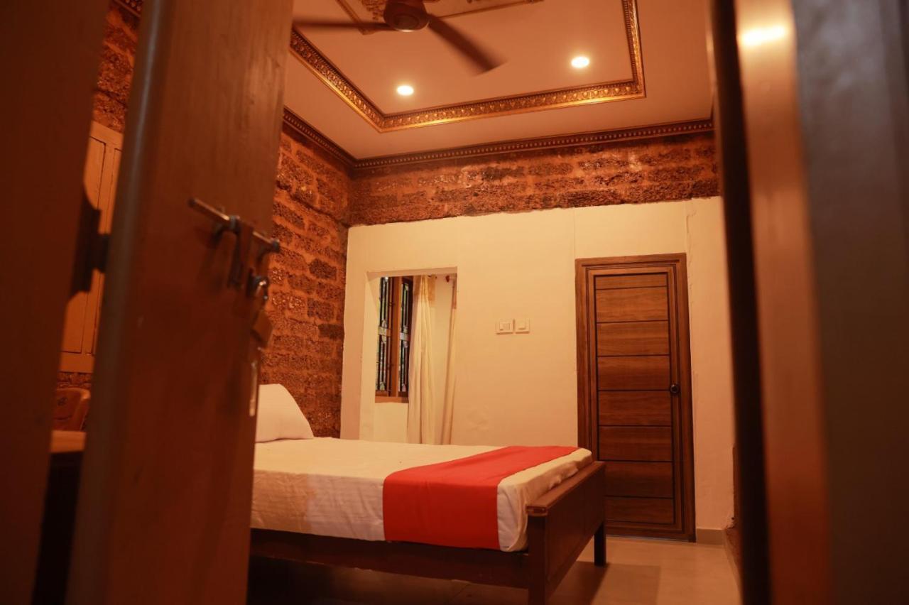 Best Heritage Home Iritti Bagian luar foto