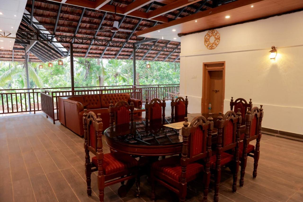 Best Heritage Home Iritti Bagian luar foto
